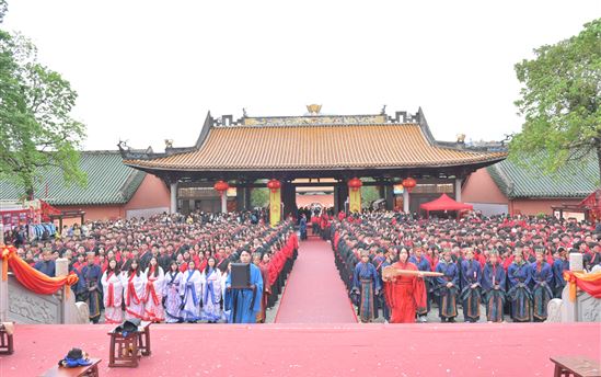 南宁市宏德高级中学简讯十条（第九十三期）